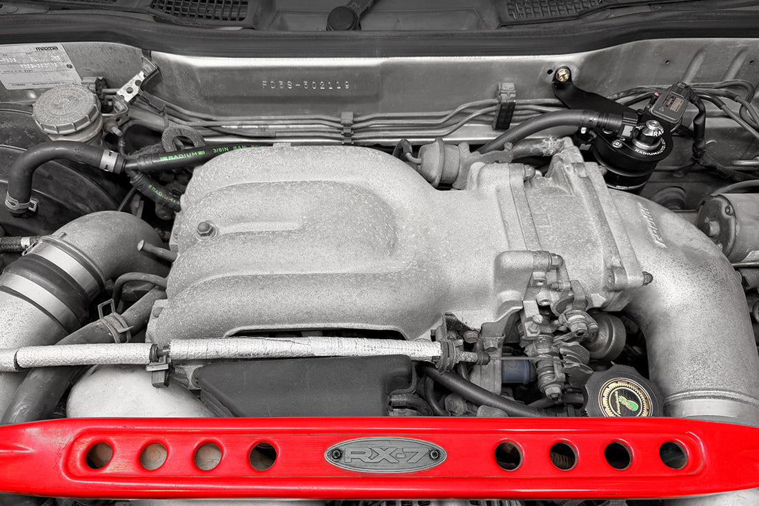 Radium Engineering Catch Can Kit PCV Fluid Lock image 2